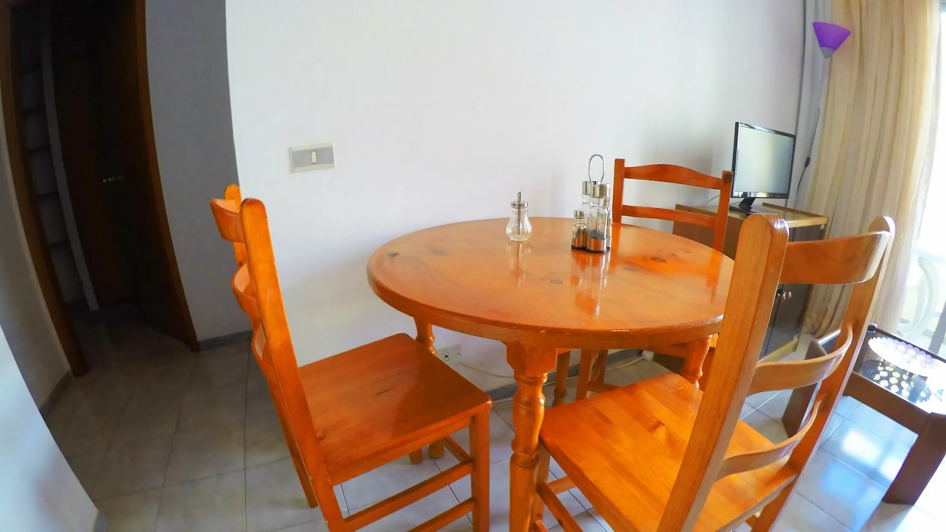 Alayon 106 Apartment Arona  0*, Arona (Tenerife)